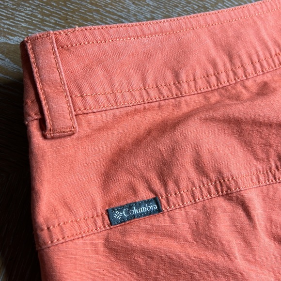 COLUMBIA Burnt Orange Shorts 8 - Picture 5 of 6